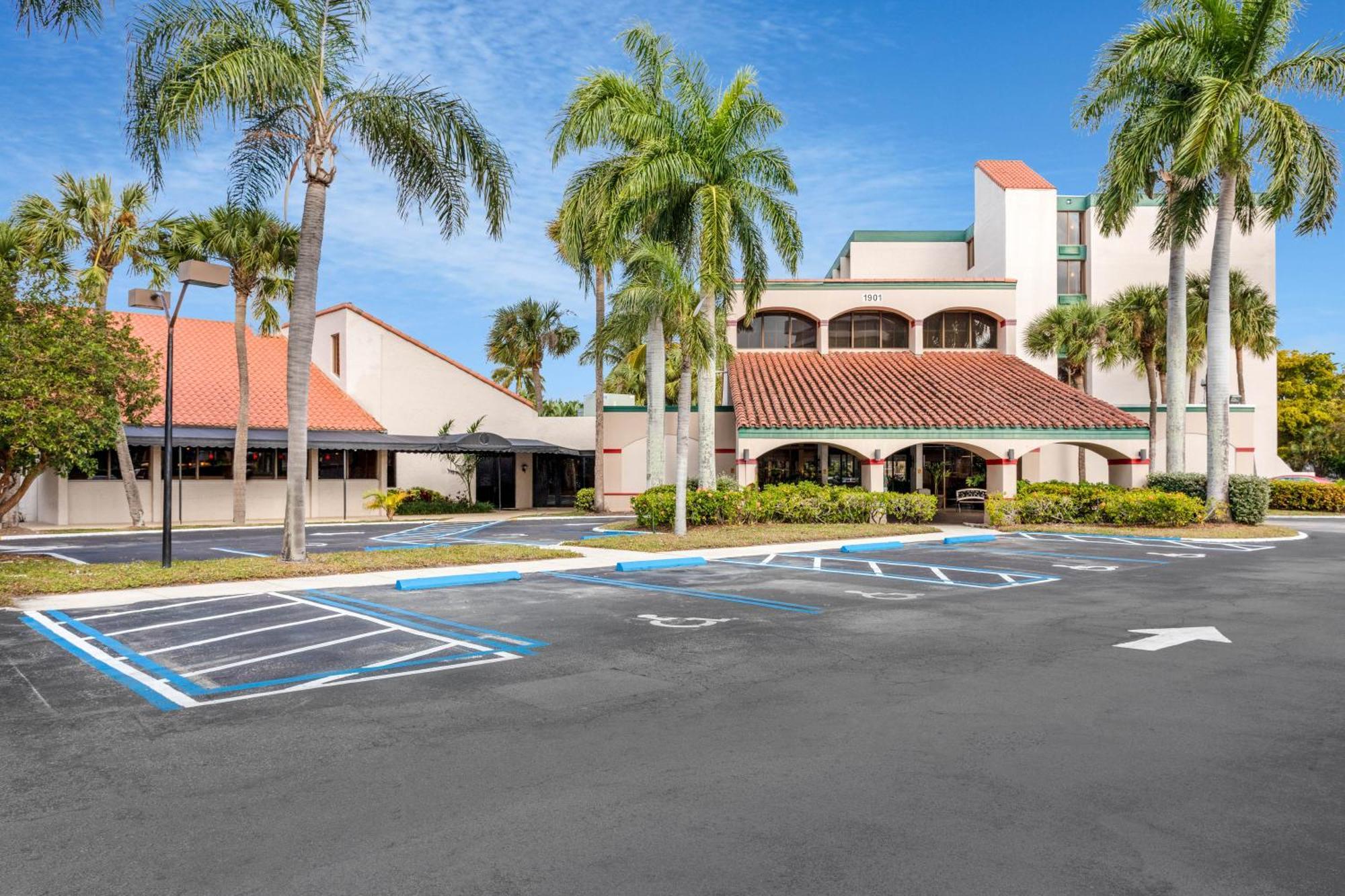 88 Palms Hotel & Event Center West Palm Beach Exterior foto
